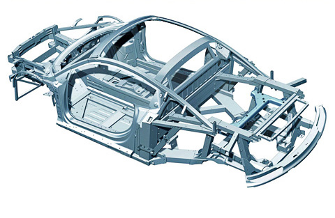 Sasis aluminium ini pertama kali dikenalkan oleh perusahaan otomotif terkenal, Audi yang bekerjasama dengan perusahaan sasis aluminium Alcoa. 