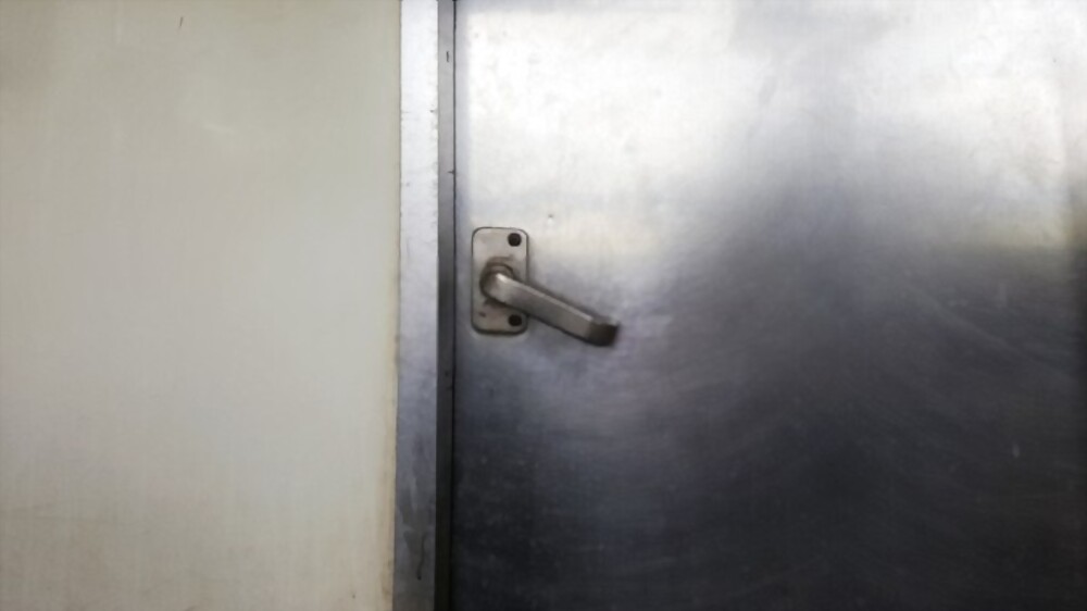 Jangan Salah Pilih Pintu Toilet  Aluminium, Ini Yang Perlu Anda Tahu