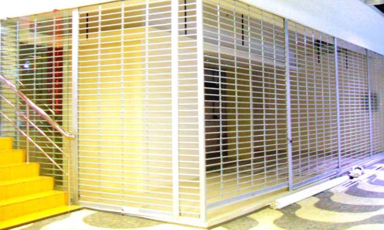 Rolling Door Grille, Sumber: superteknik.com