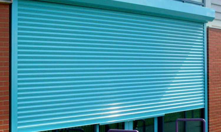 Rolling Door Warna Custom, Sumber: danddrollershutters.co.uk