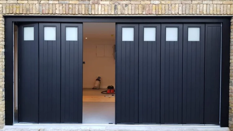 Garasi mobil jenis sliding door industrial