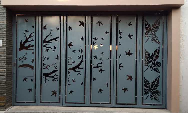 Pintu garasi laser cutting, Sumber: centralgarasi.com