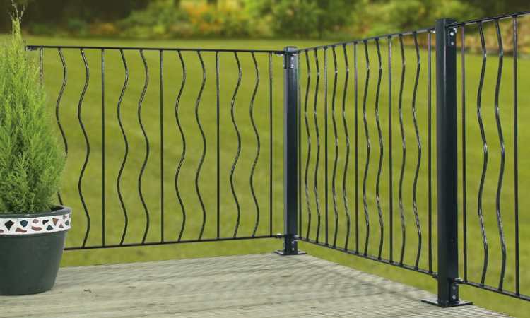 Pagar bergelombang, Sumber: burbageironcraft.co.uk