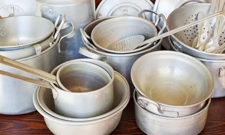 Alat masak bahan aluminium, Sumber: toiimg.com