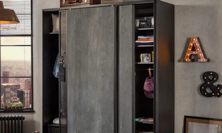 Lemari sliding door, Sumber: cilekworld.com