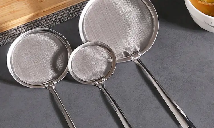 Pentingnya menggunakan alat tirisan minyak, Sumber: ebayimg.com