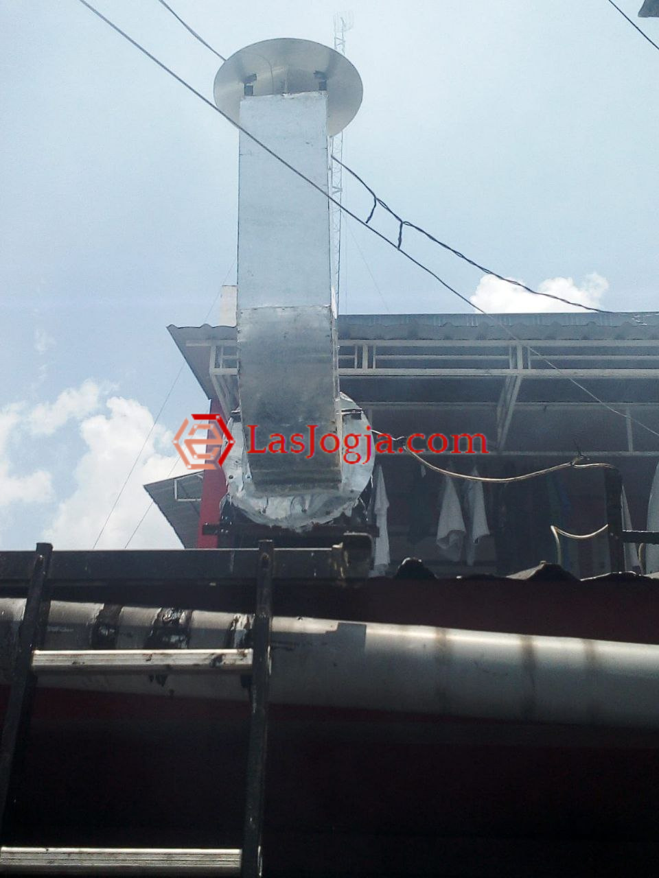 Cerobong asap yang tepat membuat usaha lebih nyaman, Sumber: dokumentasi pribadi