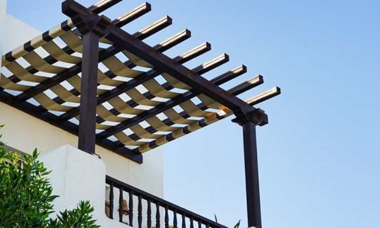 Kanopi balkon kustom, Sumber: lalamove.com