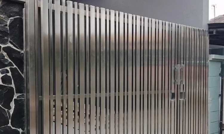 Pagar material stainless steel, Sumber: jayamakmursteel.com