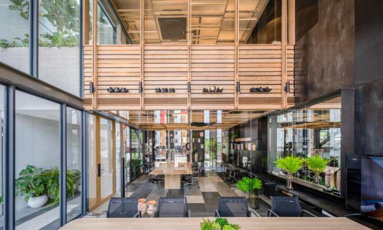 Coworking space dengan biophilic design, Sumber: adsttc.com